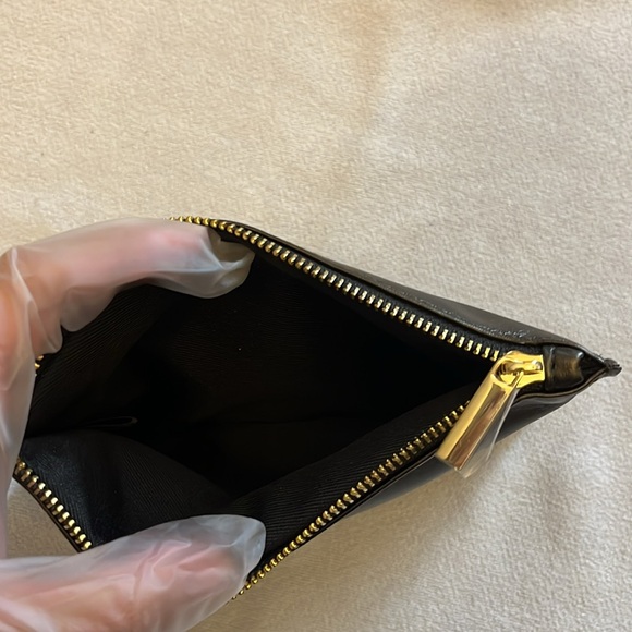 Hourglass Makeup Pouch - Picture 4 of 6